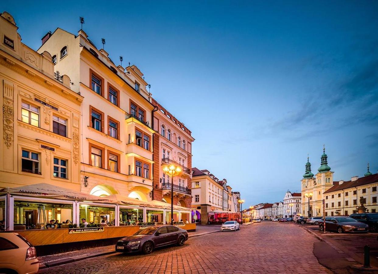 Fifty Shades Of Gray Studio, City Center Hradec Králové Buitenkant foto